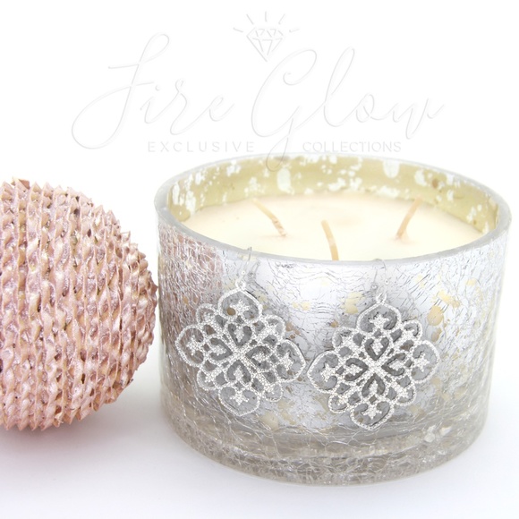 Silver Tone Moroccan Boho Style Filigree Earrings - Picture 3 of 6